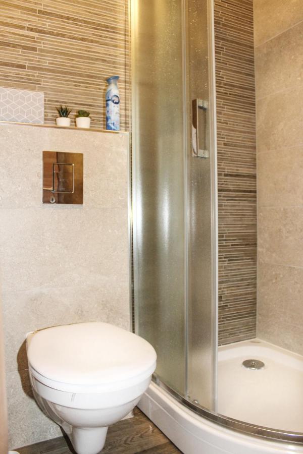 Apartment Zrinka 챠브타트 외부 사진