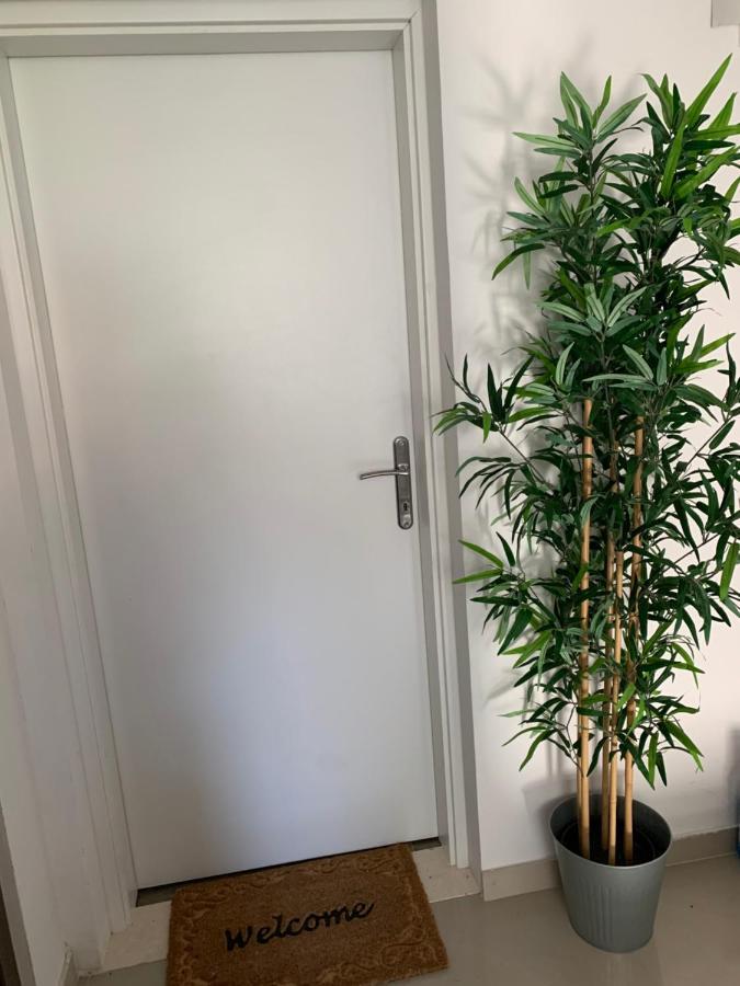 Apartment Zrinka 챠브타트 외부 사진