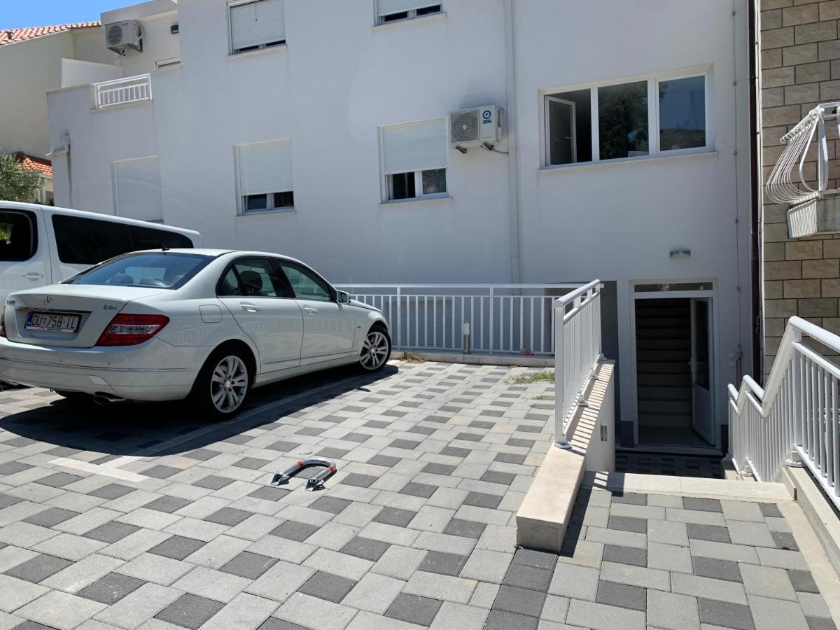 Apartment Zrinka 챠브타트 외부 사진